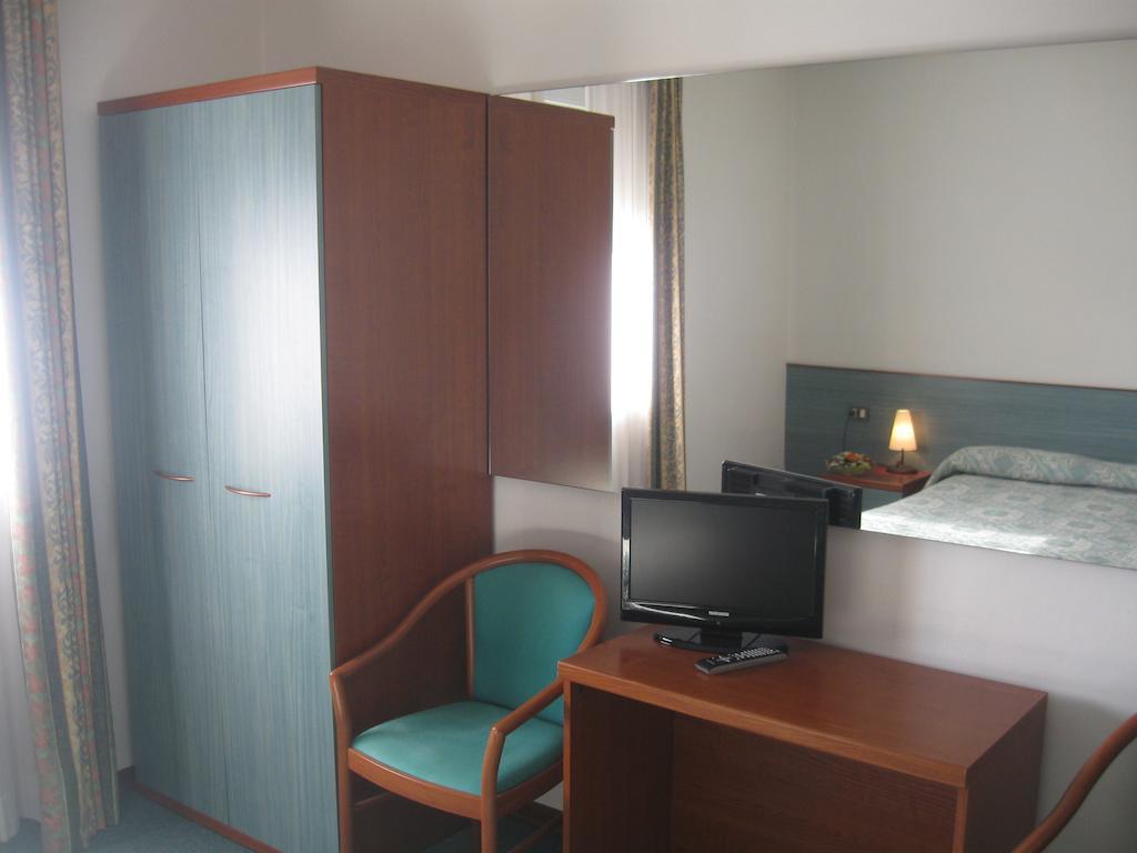 Albergo Del Turista Vernasca Zimmer foto