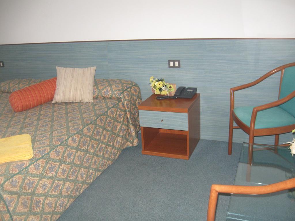 Albergo Del Turista Vernasca Zimmer foto