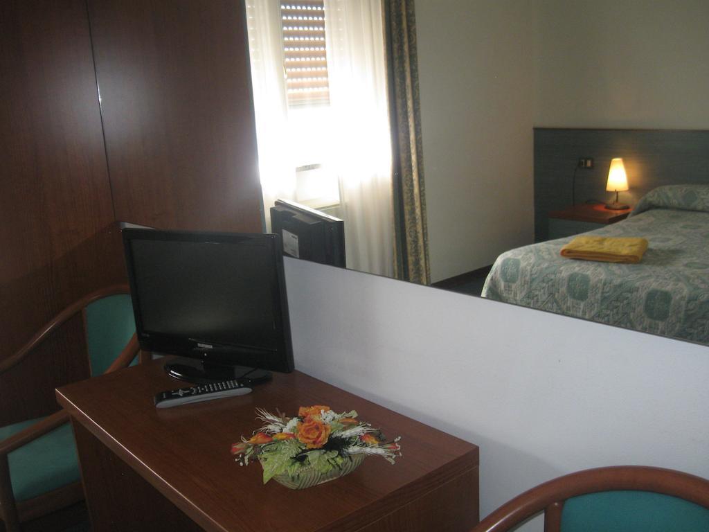 Albergo Del Turista Vernasca Zimmer foto